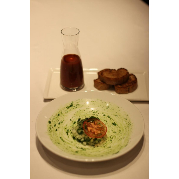 Ресторанный сервис бронирования столиков menu-rest.com - Интерьер ресторана "Korovabar"