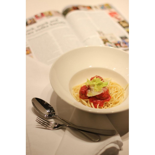 Ресторанный сервис бронирования столиков menu-rest.com - Интерьер ресторана "Korovabar"