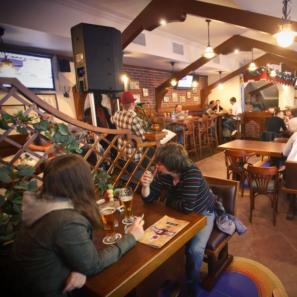 Ресторанный сервис бронирования столиков menu-rest.com - Интерьер ресторана "Bier Konig"