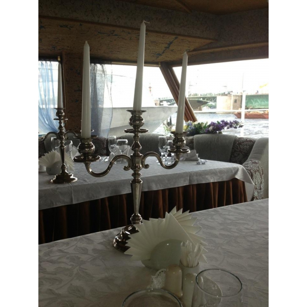 Ресторанный сервис бронирования столиков menu-rest.com - Интерьер ресторана "Астра"