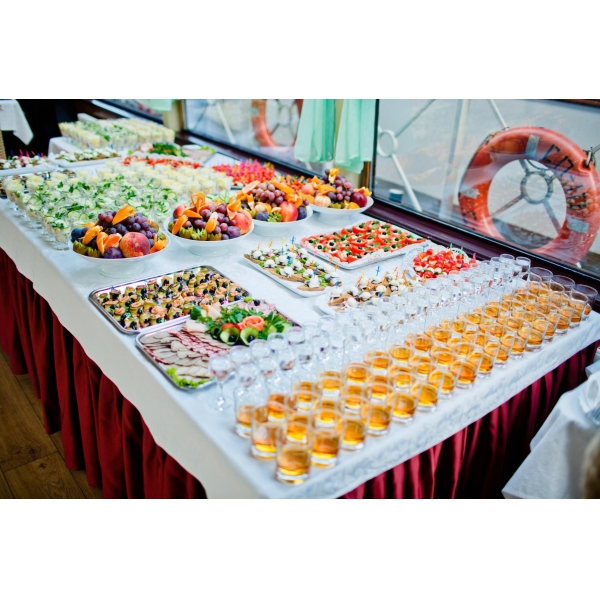 Ресторанный сервис бронирования столиков menu-rest.com - Интерьер ресторана "Астра"