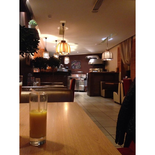 Ресторанный сервис бронирования столиков menu-rest.com - Интерьер ресторана "Розарио"