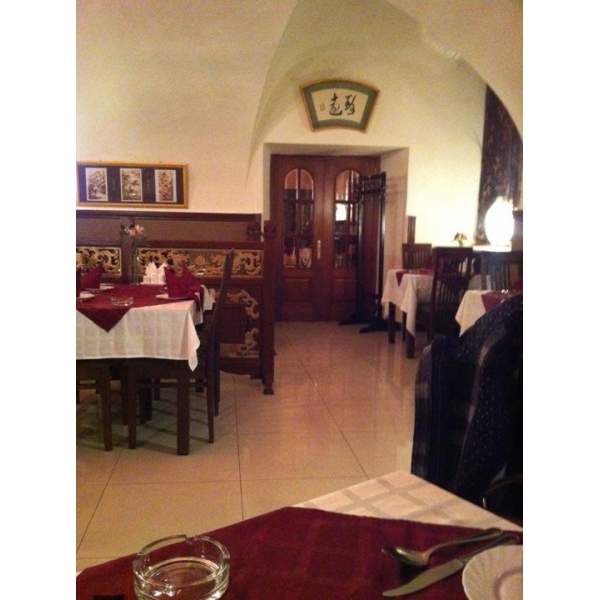 Ресторанный сервис бронирования столиков menu-rest.com - Интерьер ресторана "Харбин"