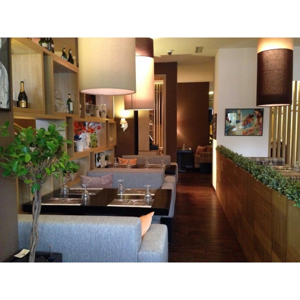 Ресторанный сервис бронирования столиков menu-rest.com - Интерьер ресторана "Bona Capona"