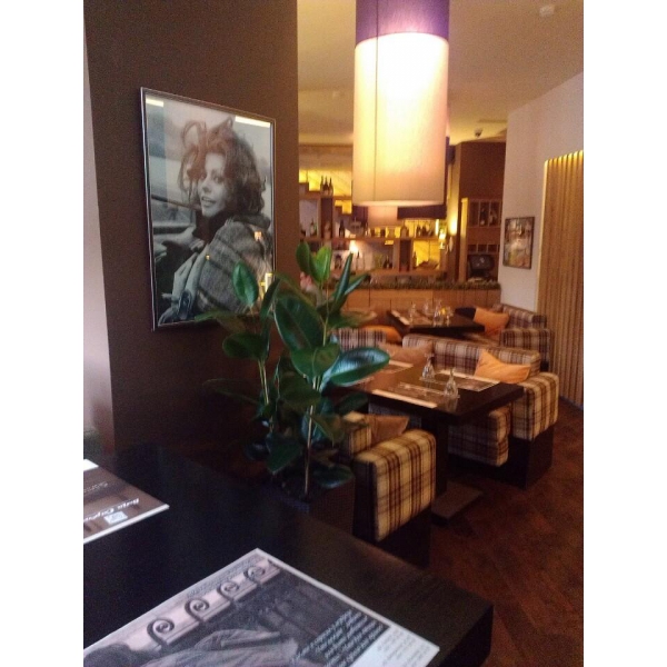 Ресторанный сервис бронирования столиков menu-rest.com - Интерьер ресторана "Bona Capona"