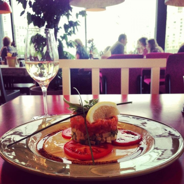 Ресторанный сервис бронирования столиков menu-rest.com - Интерьер ресторана "Марчелли`s"