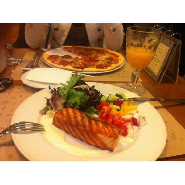 Ресторанный сервис бронирования столиков menu-rest.com - Интерьер ресторана "Нектарин"