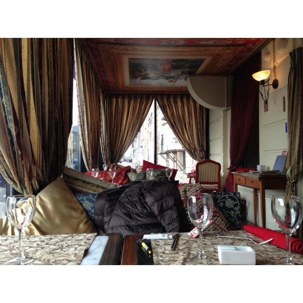 Ресторанный сервис бронирования столиков menu-rest.com - Интерьер ресторана "Русский Китч"