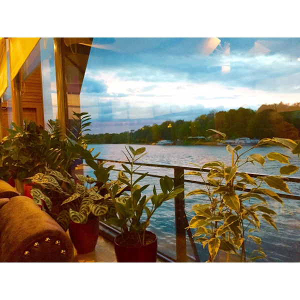 Ресторанный сервис бронирования столиков menu-rest.com - Интерьер ресторана "Чайка"