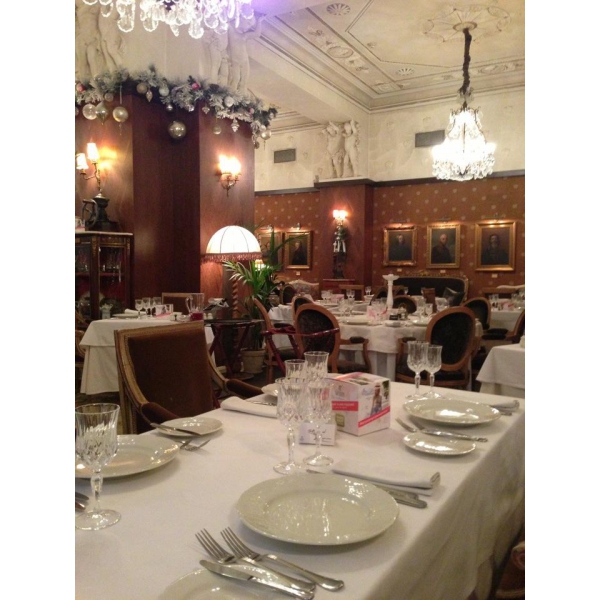 Ресторанный сервис бронирования столиков menu-rest.com - Интерьер ресторана "Царь"