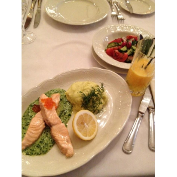 Ресторанный сервис бронирования столиков menu-rest.com - Интерьер ресторана "Царь"