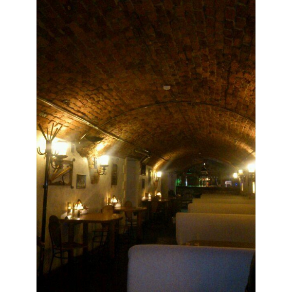 Ресторанный сервис бронирования столиков menu-rest.com - Интерьер ресторана "Ели-Пили"