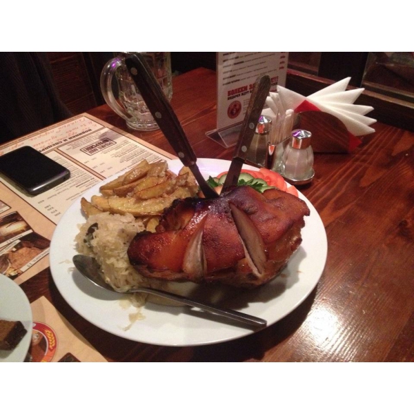 Ресторанный сервис бронирования столиков menu-rest.com - Интерьер ресторана "Толстый Фраер"