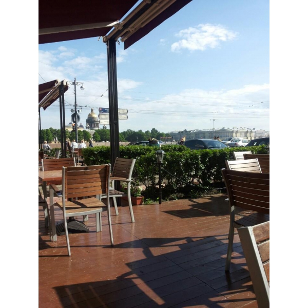 Ресторанный сервис бронирования столиков menu-rest.com - Интерьер ресторана "Град Петровъ"