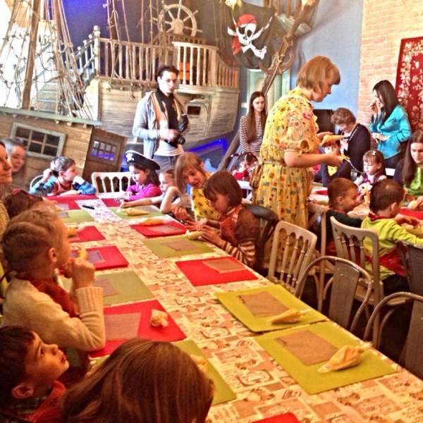 Ресторанный сервис бронирования столиков menu-rest.com - Интерьер ресторана "Пряности & Радости"