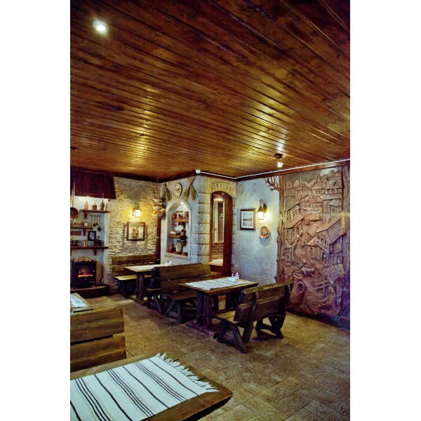 Ресторанный сервис бронирования столиков menu-rest.com - Интерьер ресторана "Ели-Пили"