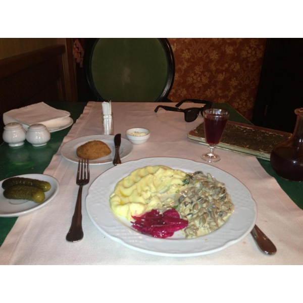 Ресторанный сервис бронирования столиков menu-rest.com - Интерьер ресторана "Гоголь"