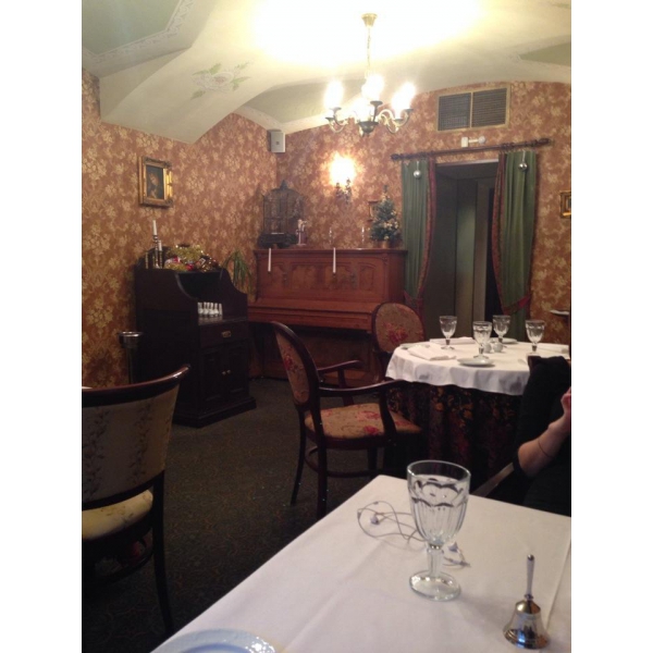 Ресторанный сервис бронирования столиков menu-rest.com - Интерьер ресторана "Гоголь"