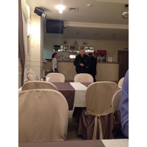 Ресторанный сервис бронирования столиков menu-rest.com - Интерьер ресторана "Островок Счастья"