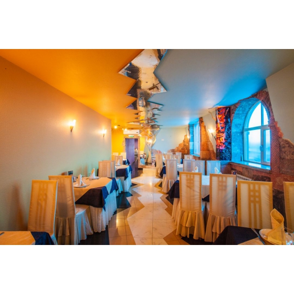 Ресторанный сервис бронирования столиков menu-rest.com - Интерьер ресторана "Амроц"