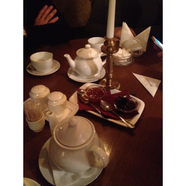 Ресторанный сервис бронирования столиков menu-rest.com - Интерьер ресторана "The Idiot"