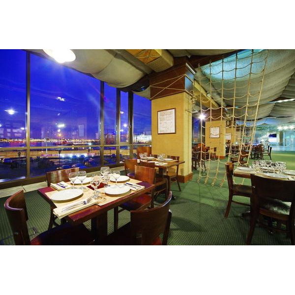 Ресторанный сервис бронирования столиков menu-rest.com - Интерьер ресторана "Беринг"