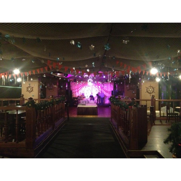 Ресторанный сервис бронирования столиков menu-rest.com - Интерьер ресторана "Беринг"