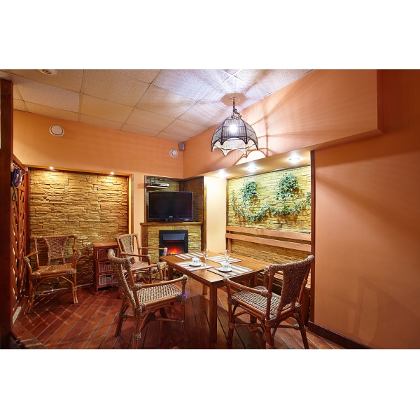 Ресторанный сервис бронирования столиков menu-rest.com - Интерьер ресторана "Nautilus Inn"