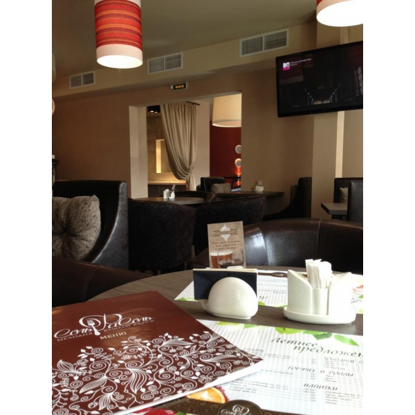 Ресторанный сервис бронирования столиков menu-rest.com - Интерьер ресторана "СольФаСоль"