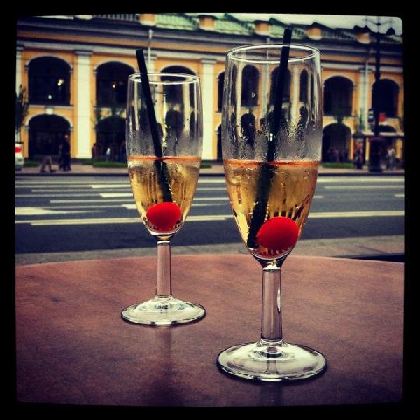 Ресторанный сервис бронирования столиков menu-rest.com - Интерьер ресторана "АбрикосовЪ"