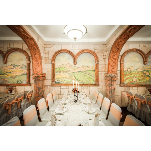 Ресторанный сервис бронирования столиков menu-rest.com - Интерьер ресторана "Амроц"