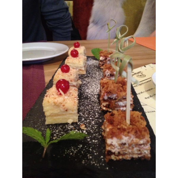 Ресторанный сервис бронирования столиков menu-rest.com - Интерьер ресторана "Винегрет"