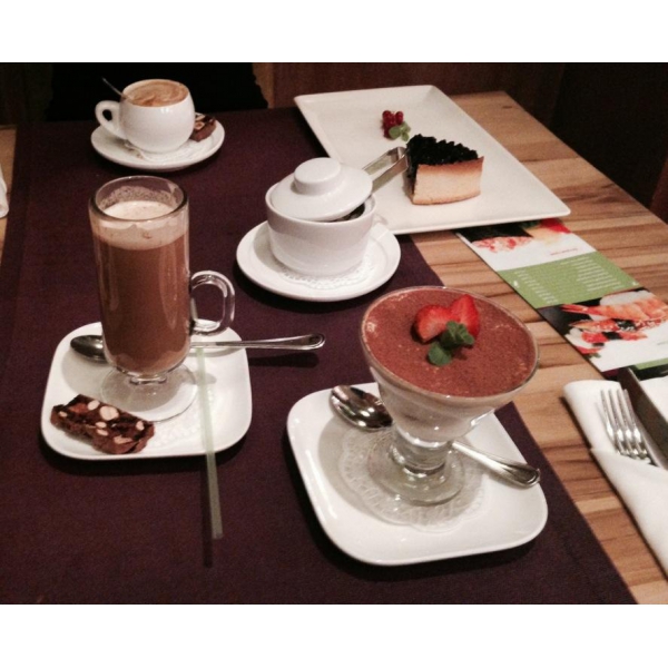 Ресторанный сервис бронирования столиков menu-rest.com - Интерьер ресторана "Винегрет"