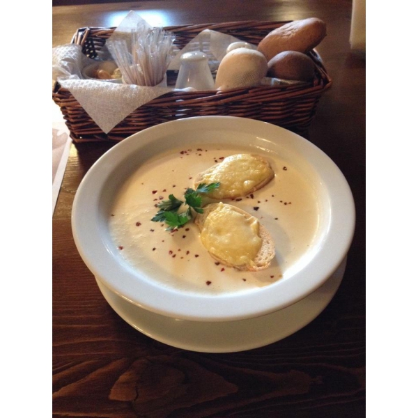 Ресторанный сервис бронирования столиков menu-rest.com - Интерьер ресторана "Saint Malo"