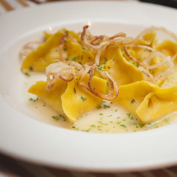 Ресторанный сервис бронирования столиков menu-rest.com - Интерьер ресторана "Kroo cafe"