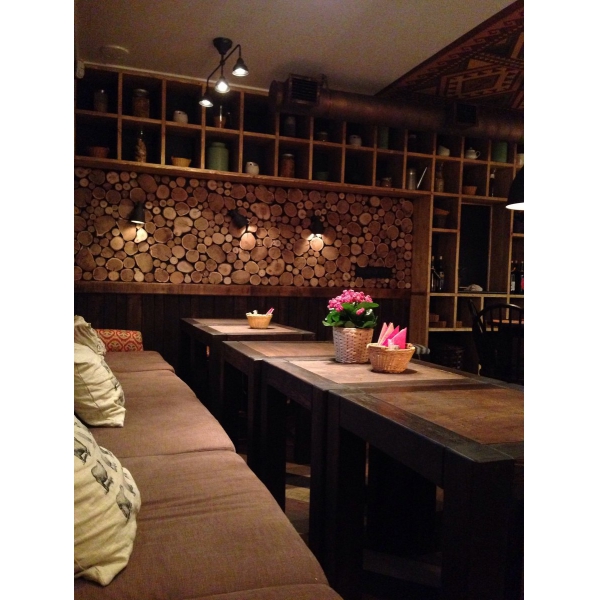 Ресторанный сервис бронирования столиков menu-rest.com - Интерьер ресторана "Пхали-Хинкали"