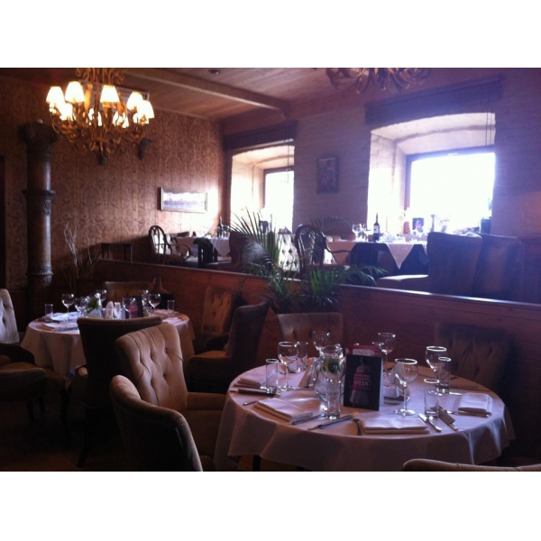 Ресторанный сервис бронирования столиков menu-rest.com - Интерьер ресторана "Chin-Chin Cafe"