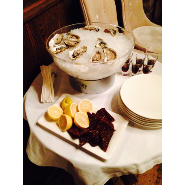 Ресторанный сервис бронирования столиков menu-rest.com - Интерьер ресторана "Chin-Chin Cafe"