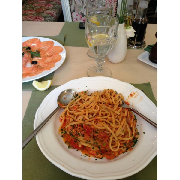 Ресторанный сервис бронирования столиков menu-rest.com - Интерьер ресторана "Повари"