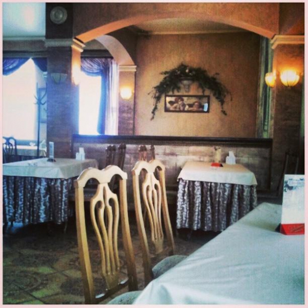 Ресторанный сервис бронирования столиков menu-rest.com - Интерьер ресторана "Ели-Пили"