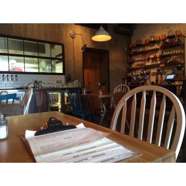 Ресторанный сервис бронирования столиков menu-rest.com - Интерьер ресторана "Jack & Chan"