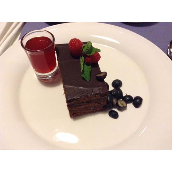 Ресторанный сервис бронирования столиков menu-rest.com - Интерьер ресторана "CHERNIKA"