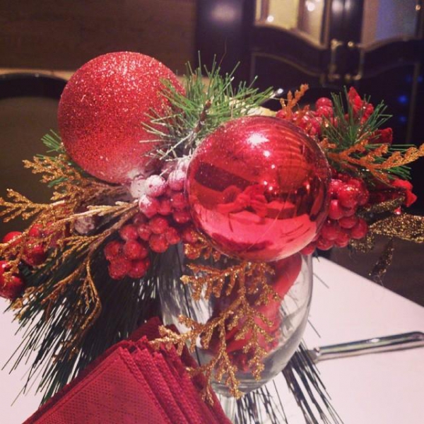 Ресторанный сервис бронирования столиков menu-rest.com - Интерьер ресторана "Нож справа, вилка слева"