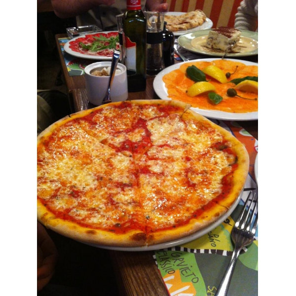 Ресторанный сервис бронирования столиков menu-rest.com - Интерьер ресторана "Марчелли`s"