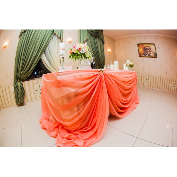 Ресторанный сервис бронирования столиков menu-rest.com - Интерьер ресторана "Небеса"