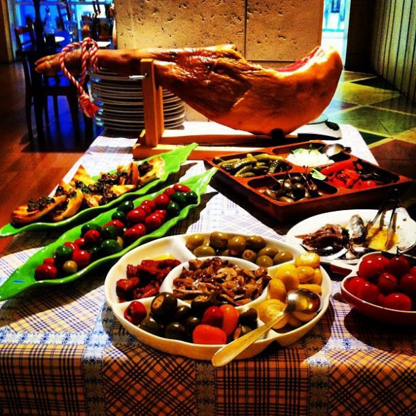 Ресторанный сервис бронирования столиков menu-rest.com - Интерьер ресторана "Труффальдино"