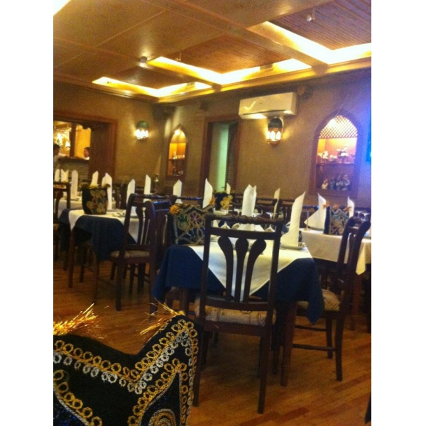 Ресторанный сервис бронирования столиков menu-rest.com - Интерьер ресторана "Караван-Сарай"