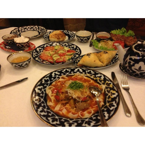 Ресторанный сервис бронирования столиков menu-rest.com - Интерьер ресторана "Караван-Сарай"