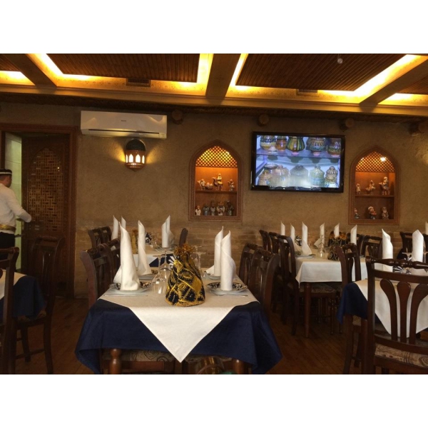 Ресторанный сервис бронирования столиков menu-rest.com - Интерьер ресторана "Караван-Сарай"