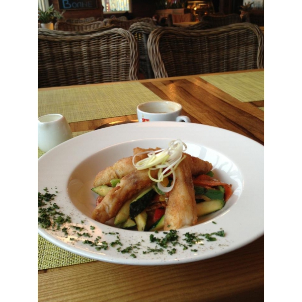 Ресторанный сервис бронирования столиков menu-rest.com - Интерьер ресторана "Волна"